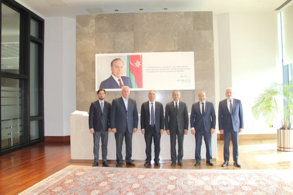 Ərəb biznesinin nüfuzlu liderlərindən biri olan Məhəmməd Əlabbar Ağ Şəhərə səfər etdi