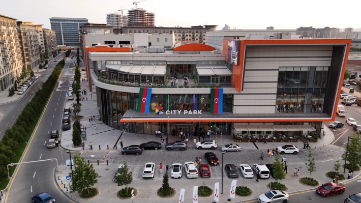 Ağ Şəhərdə «City Park» ticarət mərkəzinin təntənəli açılışı olub.