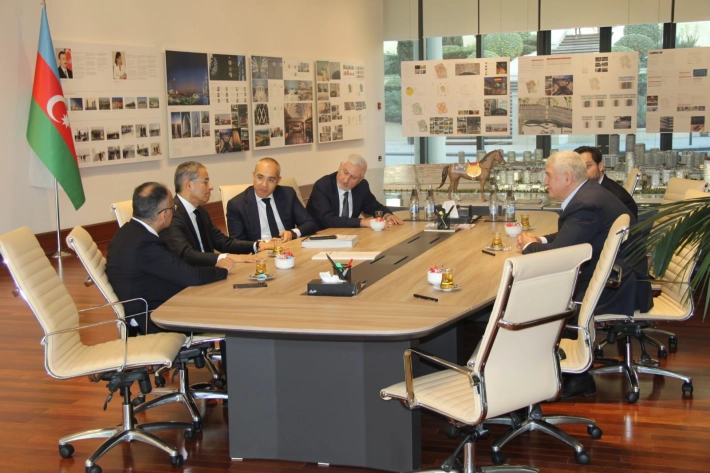 Ərəb biznesinin nüfuzlu liderlərindən biri olan Məhəmməd Əlabbar Ağ Şəhərə səfər etdi