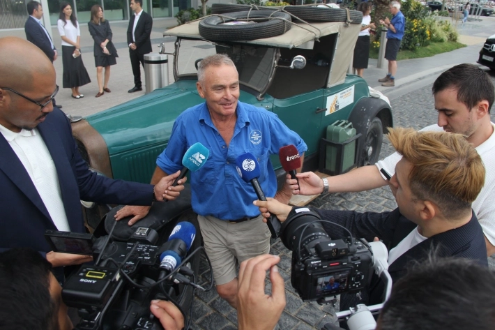 From Bangkok to Istanbul in a Nearly Century-Old Car: Rick Lindsay’s Charity Journey Passes Through Baku